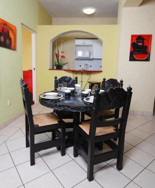 Hotel & Suites Galeria Morelia Ruang foto