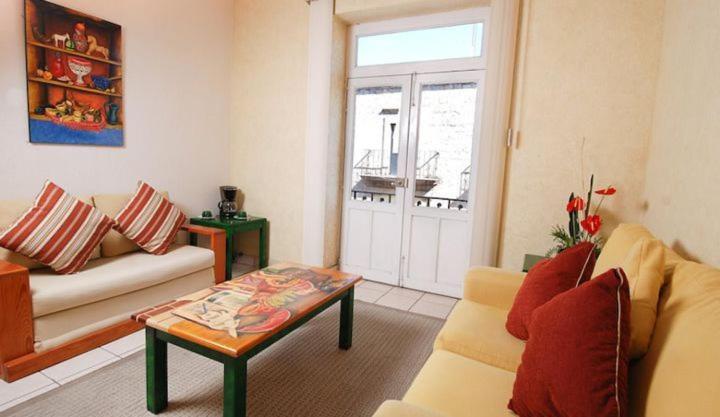 Hotel & Suites Galeria Morelia Bagian luar foto