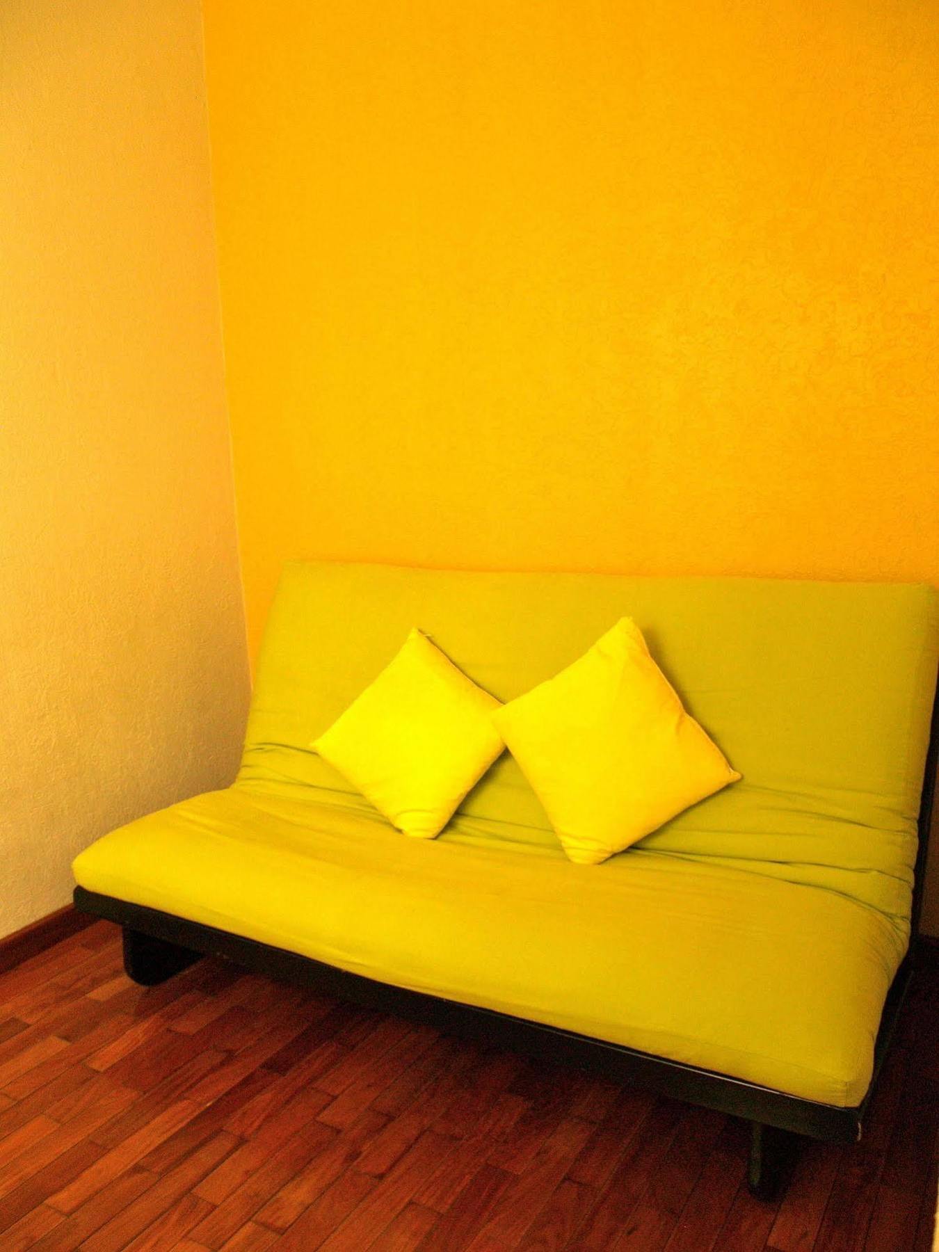 Hotel & Suites Galeria Morelia Bagian luar foto