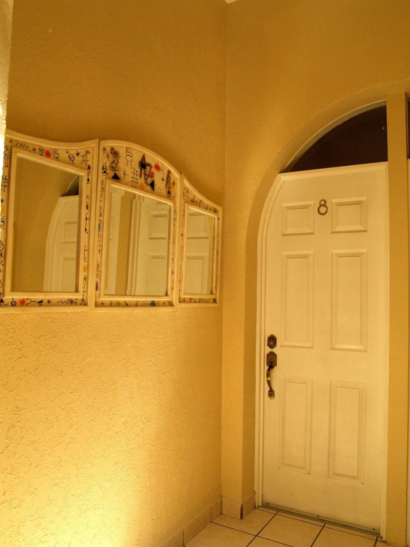 Hotel & Suites Galeria Morelia Bagian luar foto